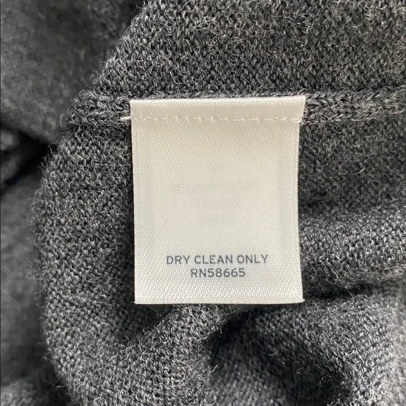 Nordstrom Men’s Shop Extra Fine Merino Wool Sweater Vest | V Neck | Dark Gray - Picture 12 of 13